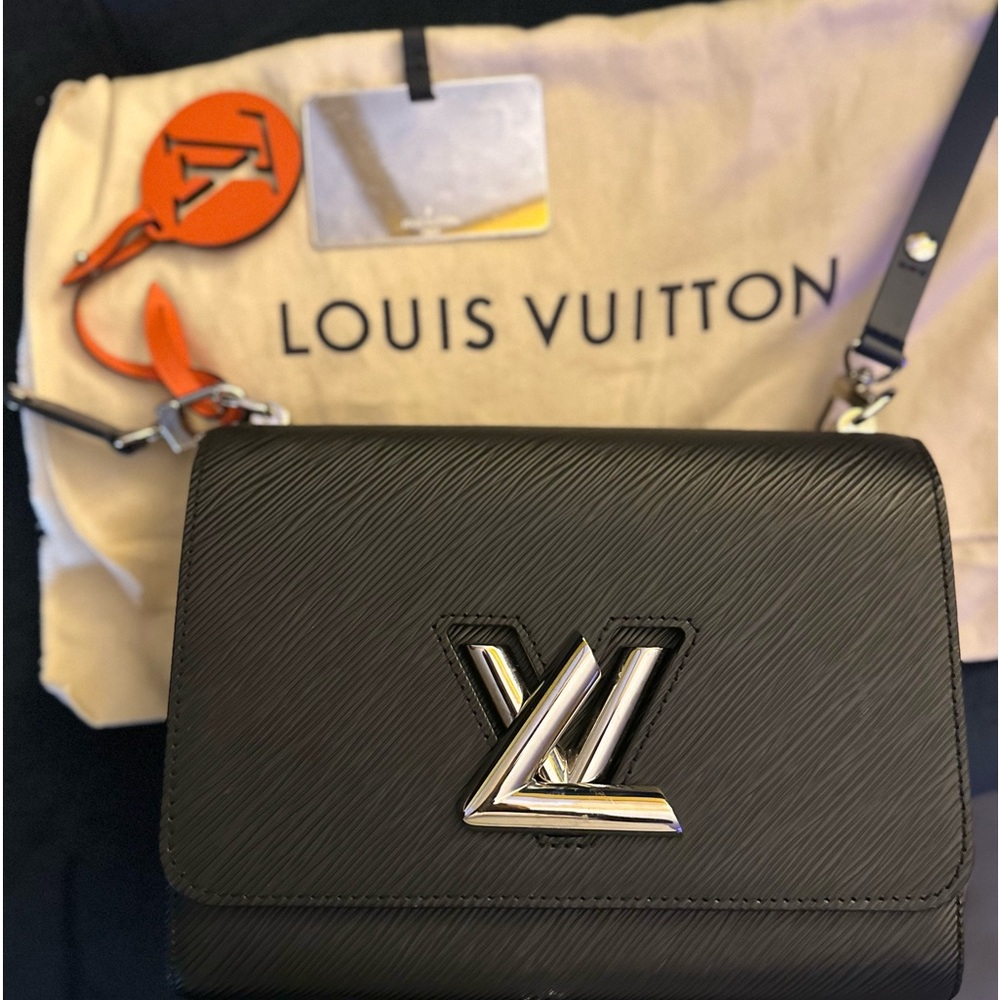 Selling Black Louis Vuitton Twist MM